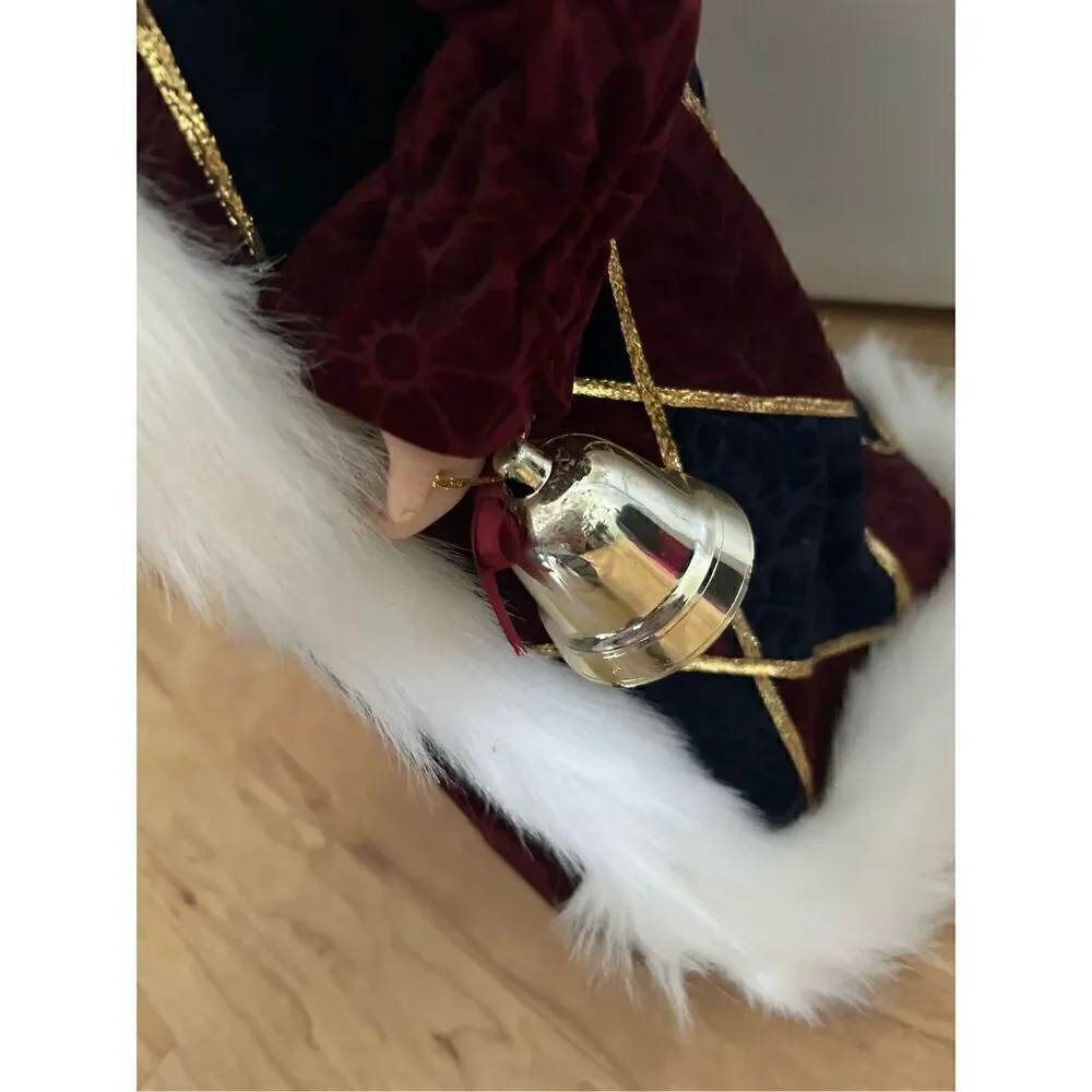 Santa Claus Christmas decor singing 20”